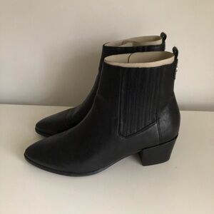 Nine West Women’s Applez Black Booties